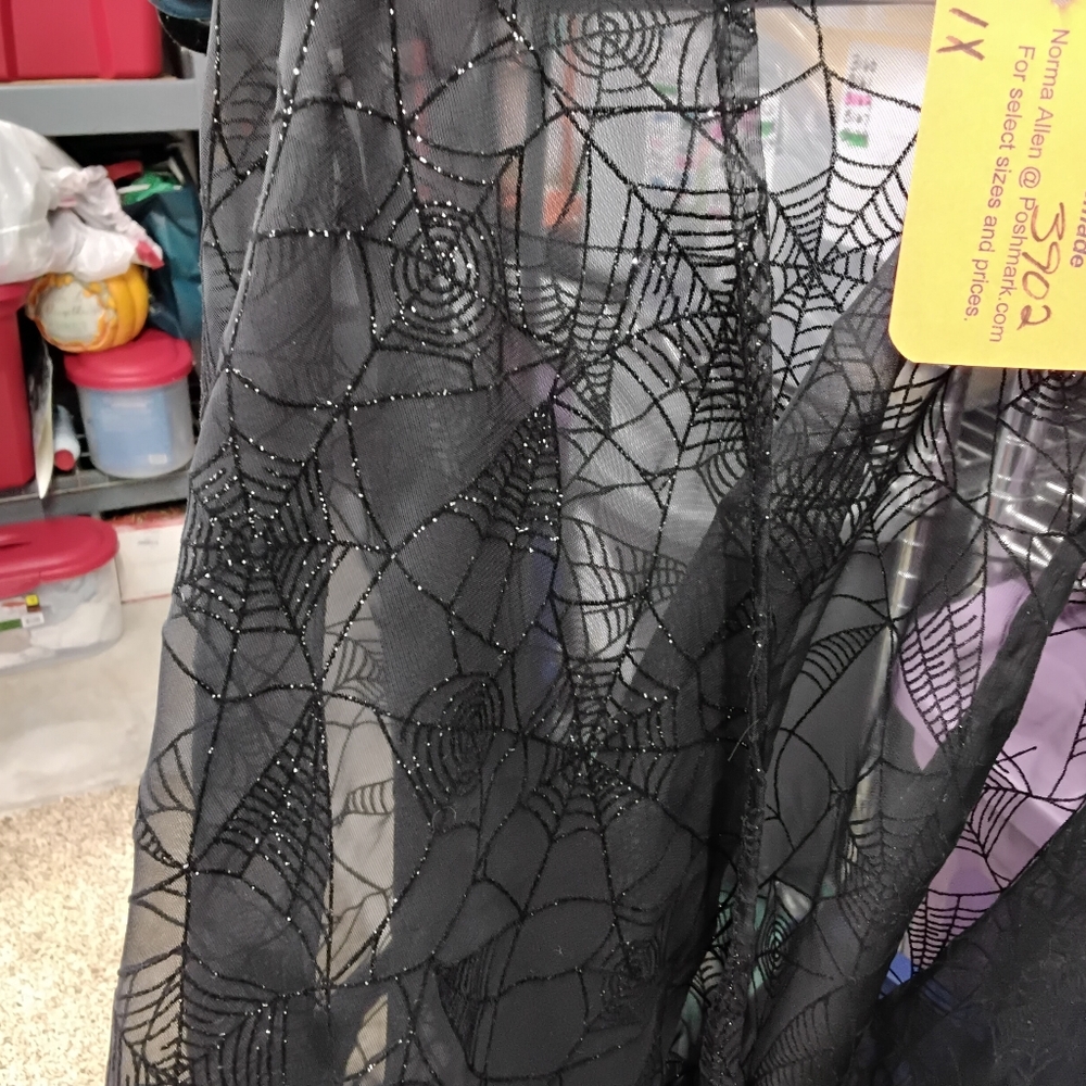 3912 Size XL Sheer Black Spiderweb Lace Kimono Cover-Up with Sparkle - Picture 5 of 5
